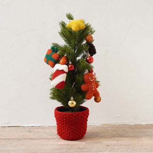 【無料編み図No.10】T22-8 クリスマスの小さな編みぐるみ5種