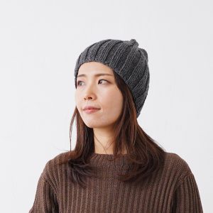【無料編み図No.15】C23-5お手頃価格毛糸「チャティ」で編む2目ゴム編みのかんたん帽子